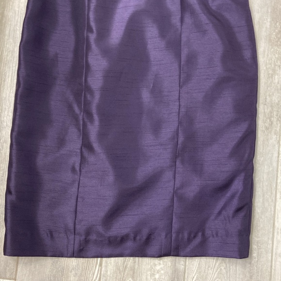 Jones New York dress size 4. - Picture 3 of 10